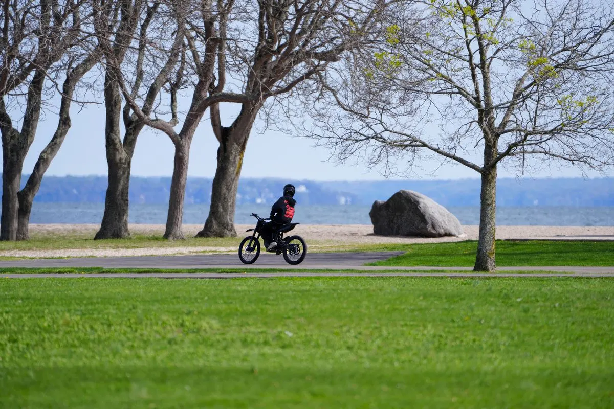 Alto E-City bicicleta eléctrica